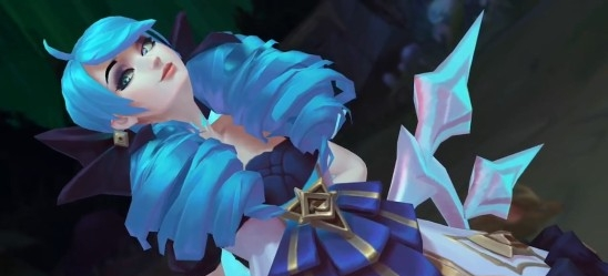 LOL测试服新英雄“灵罗娃娃格温”v1.0下载